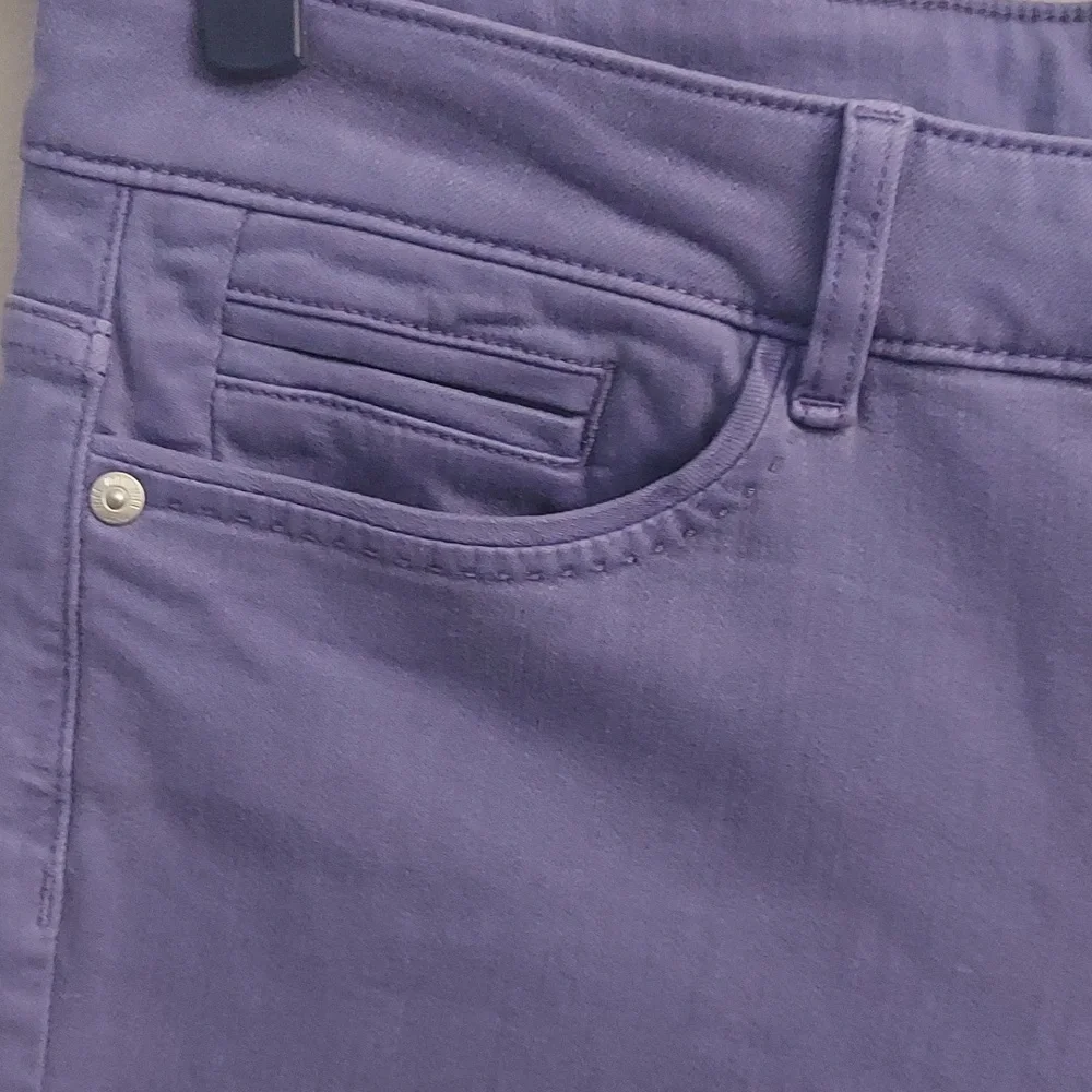 J JILL Wide-Leg Classic Cropped Midrise Jeans In Light French Violet - Picture 6 of 16